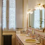 Palazzo Rossi, Historic Boutique In Marche