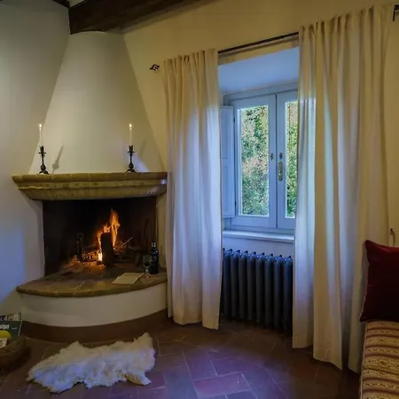 Palazzo Rossi, Historic Boutique In Marche * Sarnano