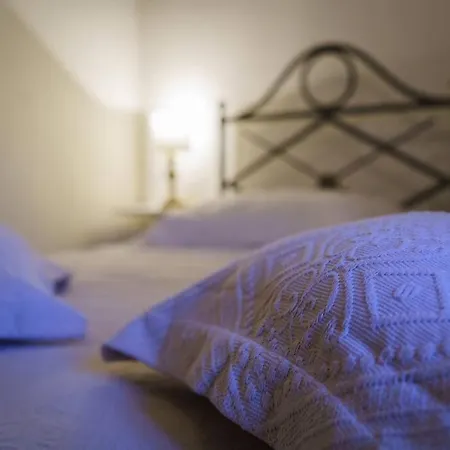 Palazzo Rossi, Historic Boutique In Marche Lägenhet