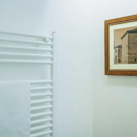 Palazzo Rossi, Historic Boutique In Marche
