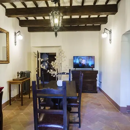 Apartment Palazzo Rossi, Historic In Marche *