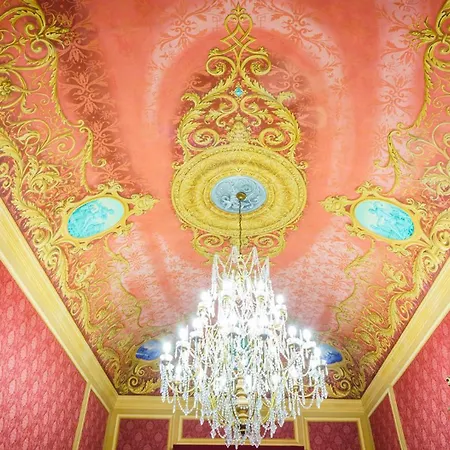 Palazzo Rossi, Historic In Marche