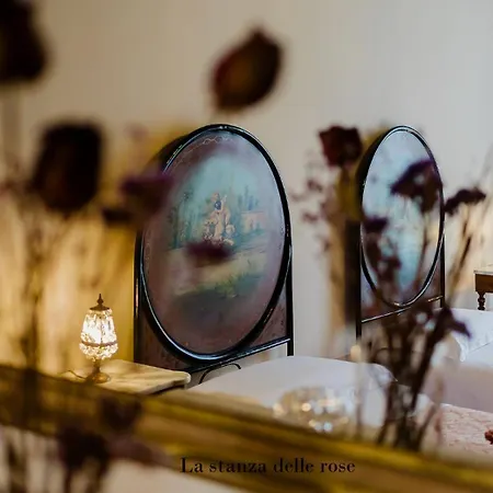 Apartment Palazzo Rossi, Historic In Marche