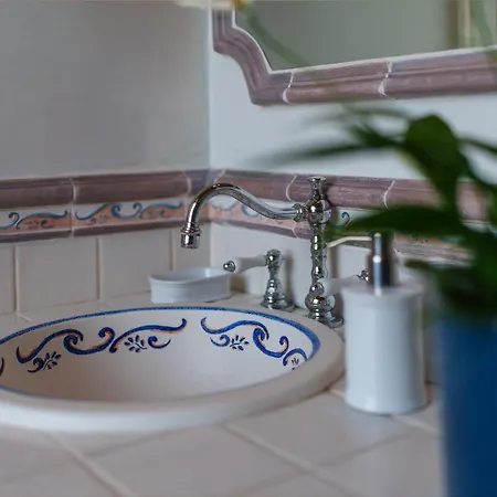 Appartamento Palazzo Rossi, Historic Boutique In Marche Sarnano