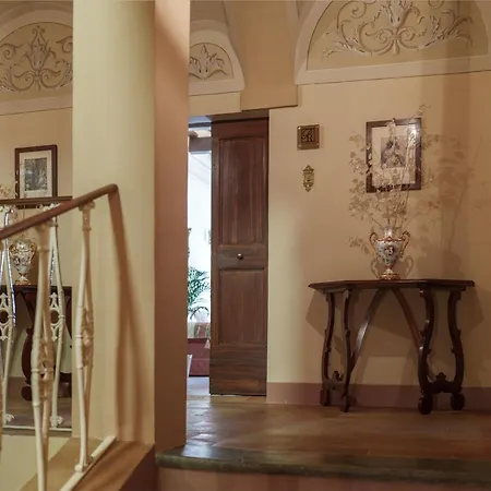 Palazzo Rossi, Historic Boutique In Marche Lägenhet