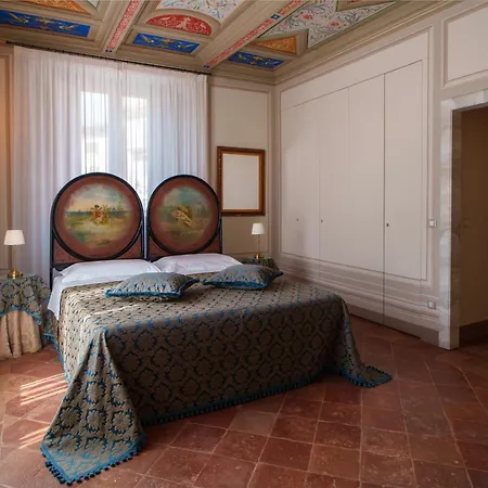 Lägenhet Palazzo Rossi, Historic Boutique In Marche Sarnano