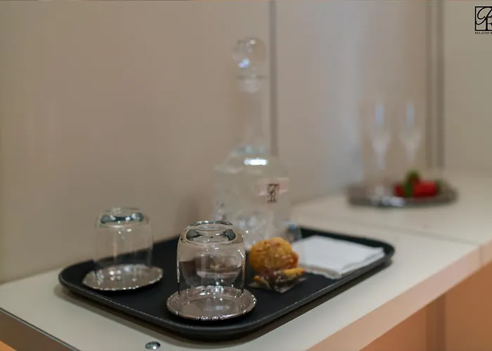 Palazzo Rossi, Historic Boutique In Marche Apartment Sarnano